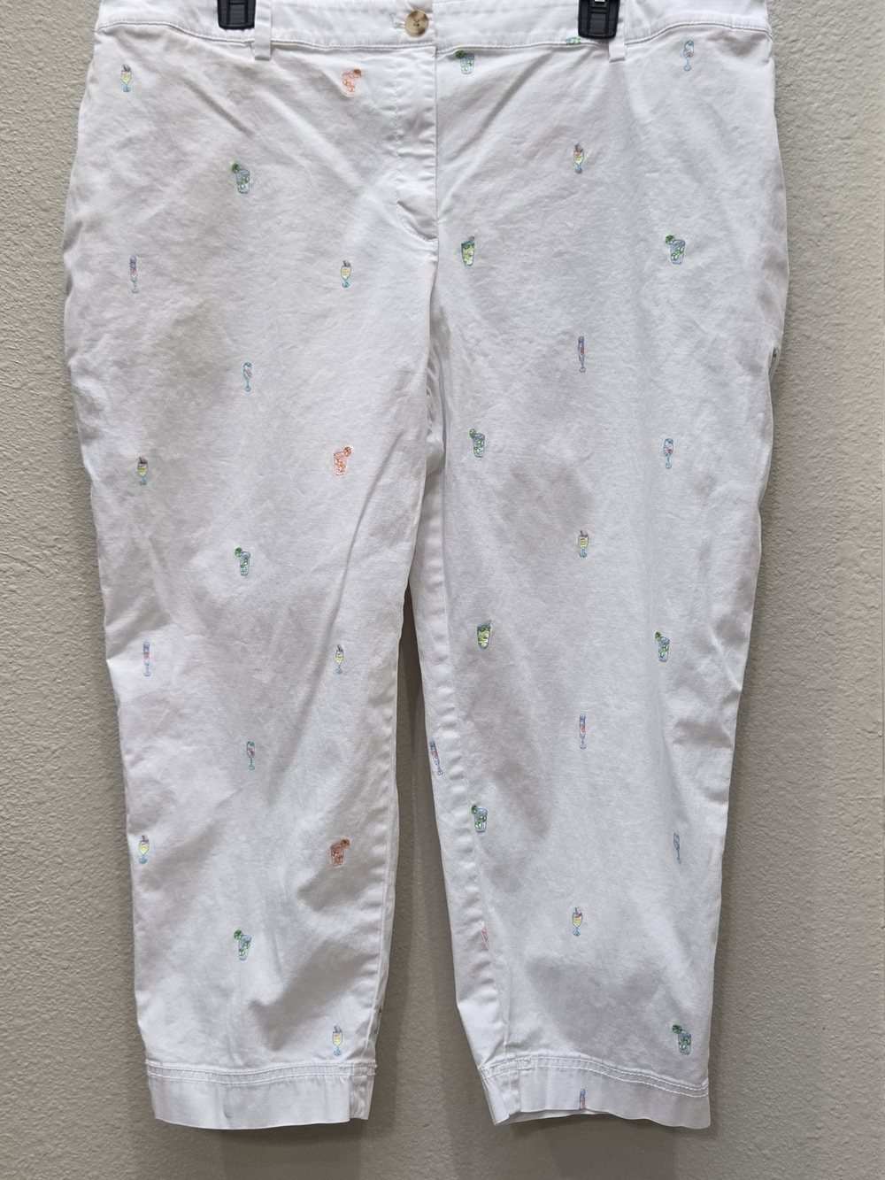 TALBOTS White Cocktails Theme Embroidered Capri Pants